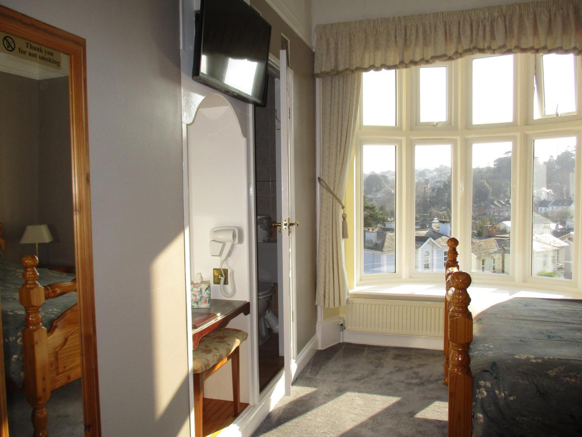 Ashwood Grange Bed & Breakfast Torquay Exterior photo