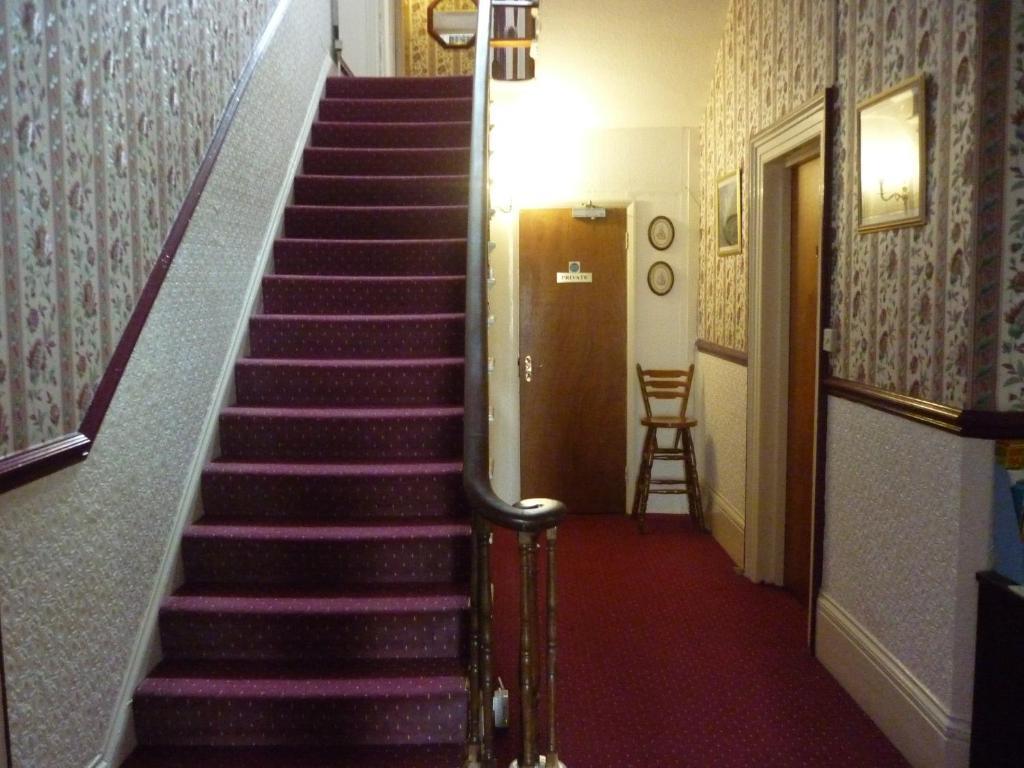 Ashwood Grange Bed & Breakfast Torquay Exterior photo