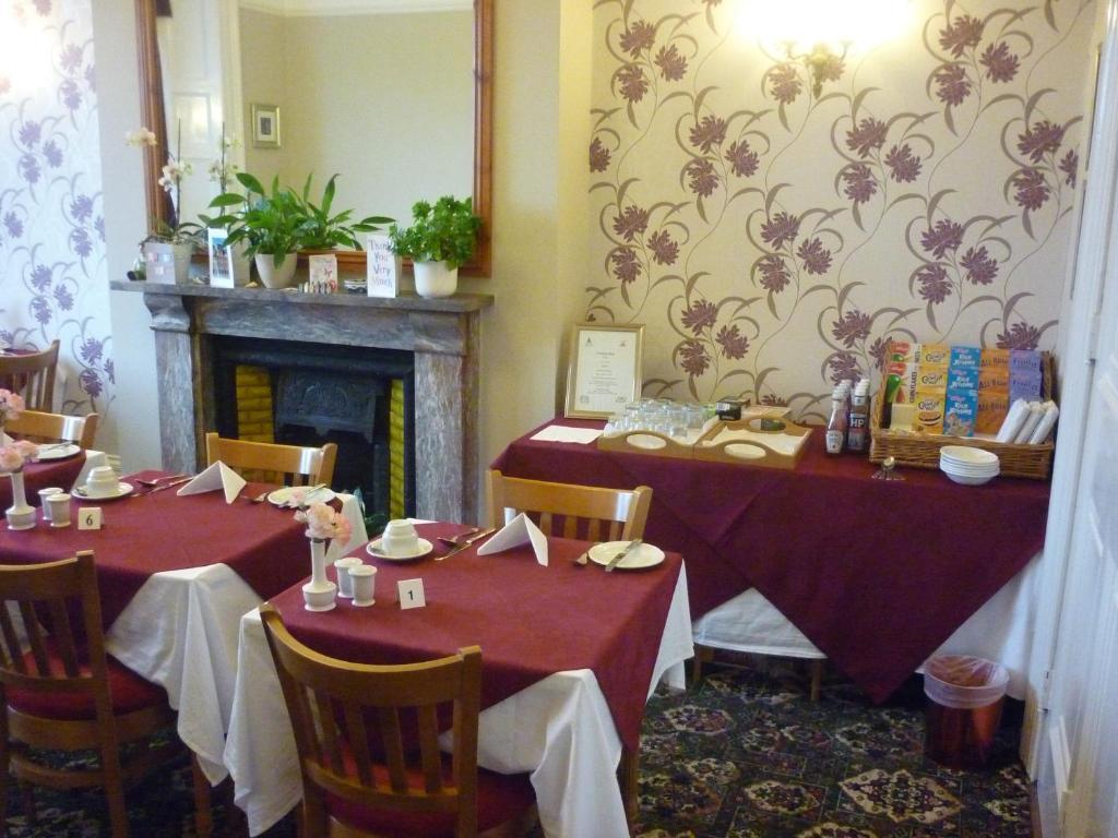 Ashwood Grange Bed & Breakfast Torquay Exterior photo