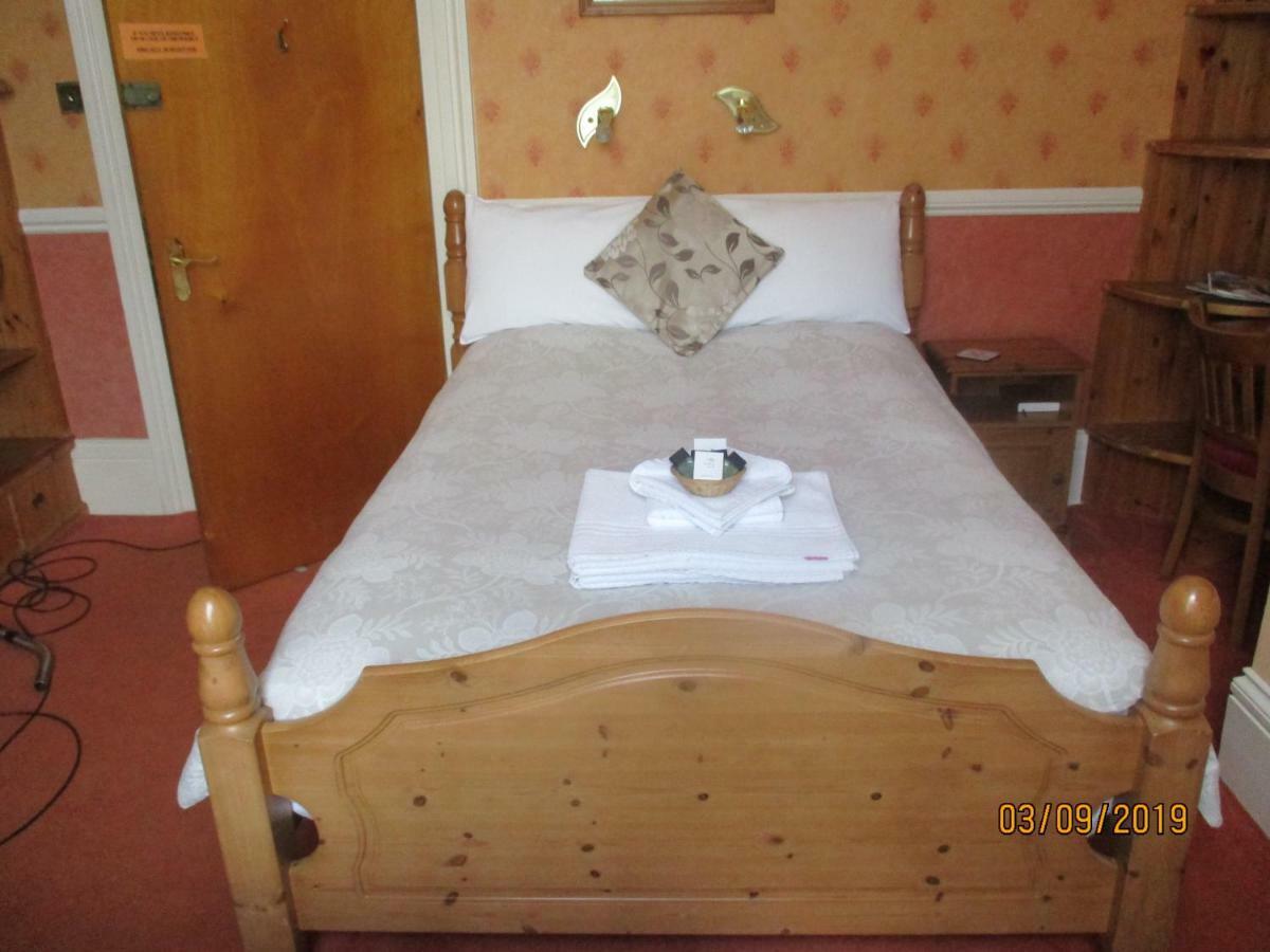 Ashwood Grange Bed & Breakfast Torquay Exterior photo